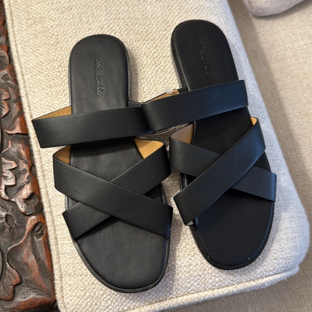 Madewell The Mena Slide Sandal in True Black - Picture 4 of 9
